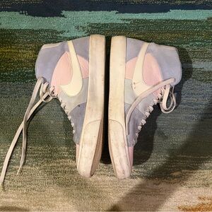 Limited Edition Easter Nike Dunks